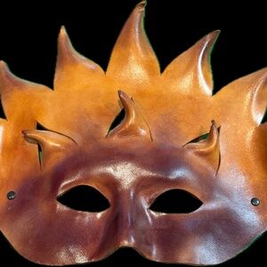 Elegant Handmade Venetian Masquerade Mask – Cueros Venezia Italy